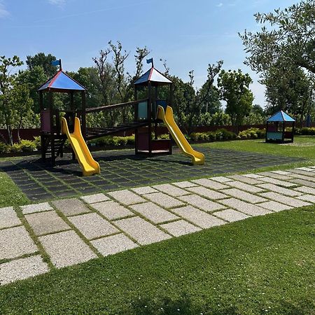 Villaggio Barbara Moniga del Garda 외부 사진